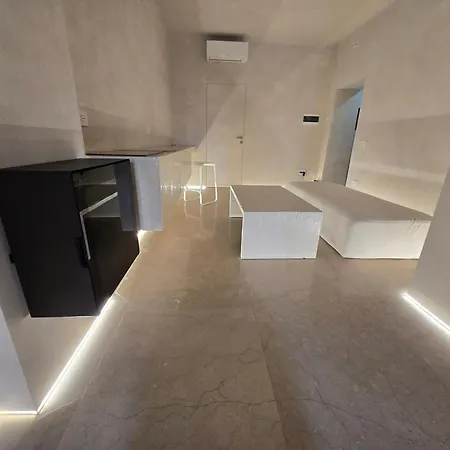 Dune At Spanish Steps Luxury Apartment-suite 아파트